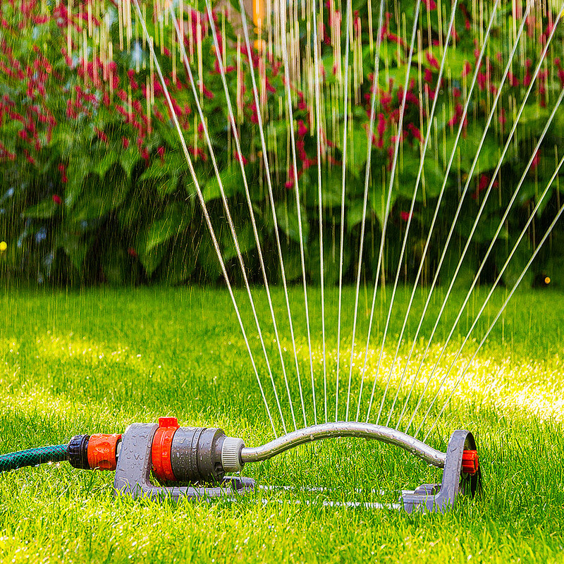 TDP 750 E - Zur kostenlosen Bewässerung des Gartens
